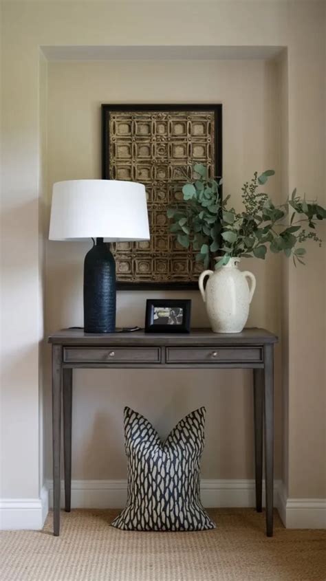 Entryway Decor Ideas for Small Spaces
