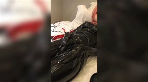 Latex Catsuit Vacuum Kigurumi Masked Shemale HD Porn XHamster