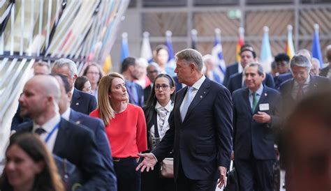 Klaus Iohannis Fa N Fa Cu Roberta Metsola Ce Au Discutat Cei Doi