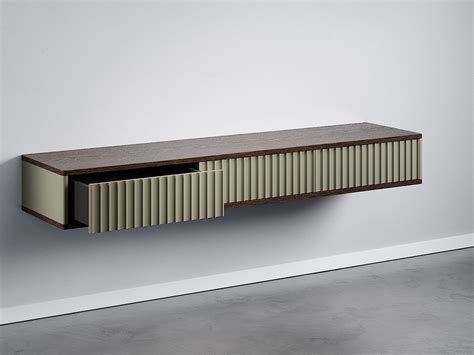 Настенная консоль в прихожую - 68 фото