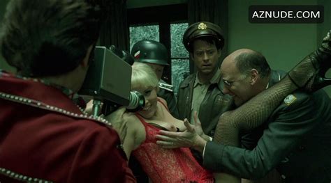 AUTO FOCUS NUDE SCENES AZNude