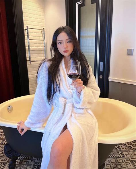 89 Ảnh Phạm Hoàng Châu Anh bikini sexy nóng bỏng nhất