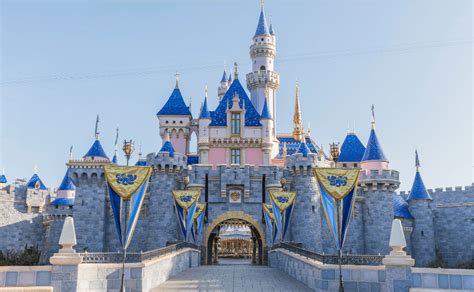 India May Soon Be Getting A Disneyland Knock Off