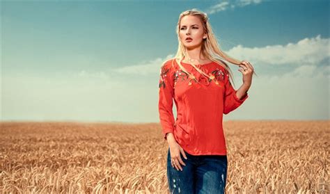 Model Natasha Oliver Nude Art And Photography At Model Society