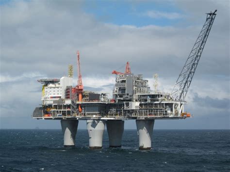 natural gas types discovery reserves facts britannica