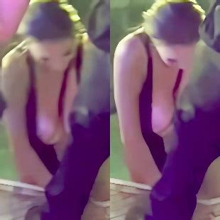 Rachel Pizzolato Nude Tit Slip And K Runway Boob Bouncing