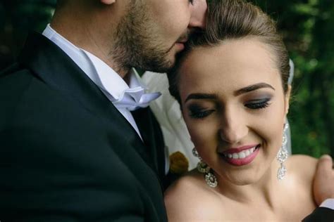 Black And Gold Wedding Stock Photos Images And Backgrounds For Free
