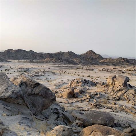 Moon Valley Hiking Tour From Jeddah My Saudi Tours