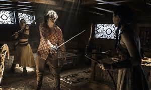 Emilie Clarke verrät ihre liebste Sex Szene in Game Of Thrones