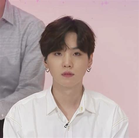 Pin Van Yoonkookie Minjeonnoona Op Gorgeously Hot Min Suga