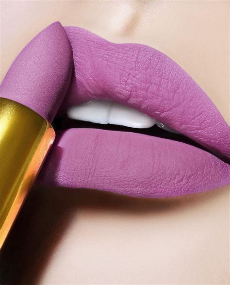 Lust Mattetrance Lipstick Shade Faux Pas — A Mid Tone Lavender