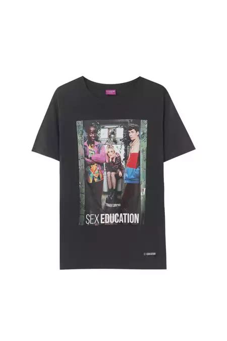 Sex Education Netfliksa Na Koszulkach I Bluzach Kolekcji Pull Bear Noizz