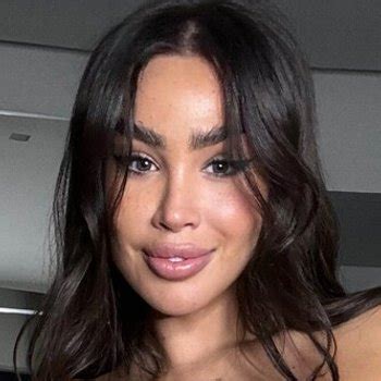 Samie Duchamp Babe Page Watch This Pornstar On FreeOnes