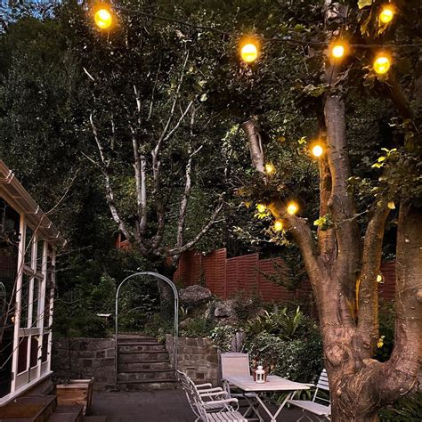 Já pode passar férias na casa de Otis e Jean de Sex Education NiT