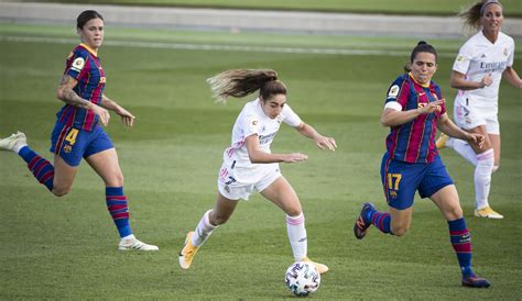El Barça se lleva el primer Clásico femenino