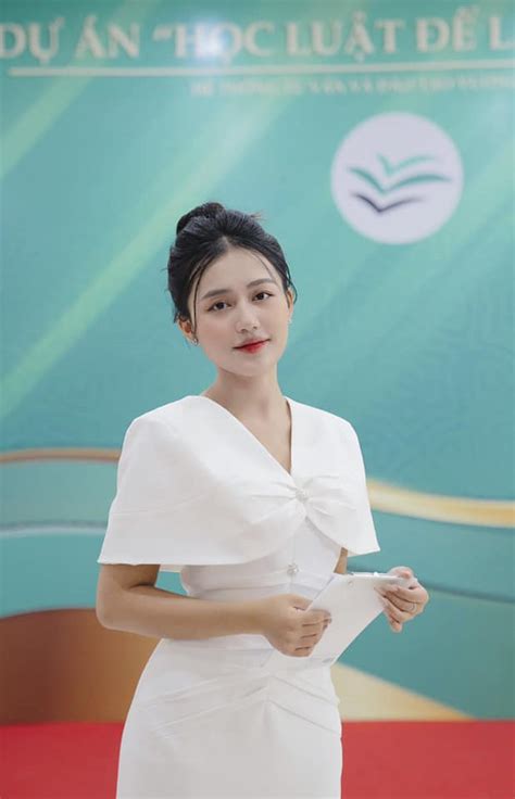 Chân dung 32 hot girl đại diện cho các đội tuyển tham dự World Cup 2022