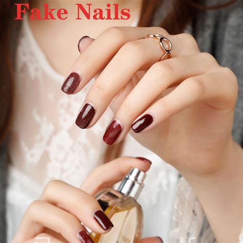 Uñas postizas cortas a presión uñas postizas cuadradas uñas acrílicas color rosa nude con