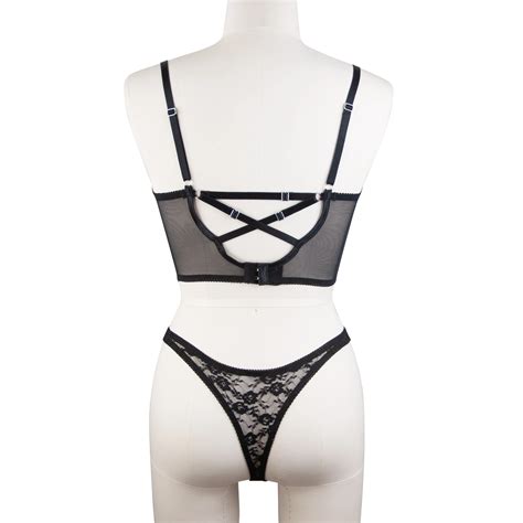 Wholesale Sexy Cotton Lace Lingerie Set Embroidery Bikini Bra And Panty With Logo On Waist Hot