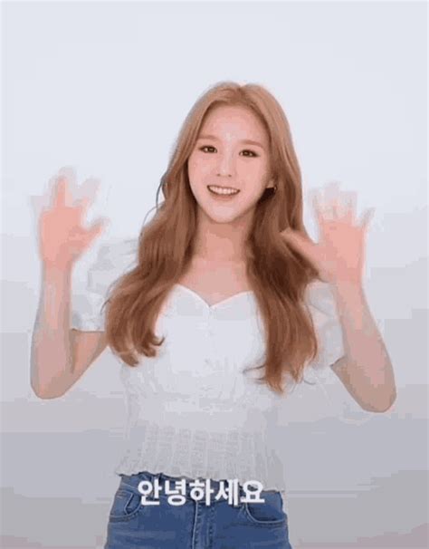 Heejin Jeon Heejin Jeon Loona Discover Share Gifs My XXX Hot Girl