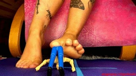 Crushing A Gay Wmv AngieJoy Clips4sale