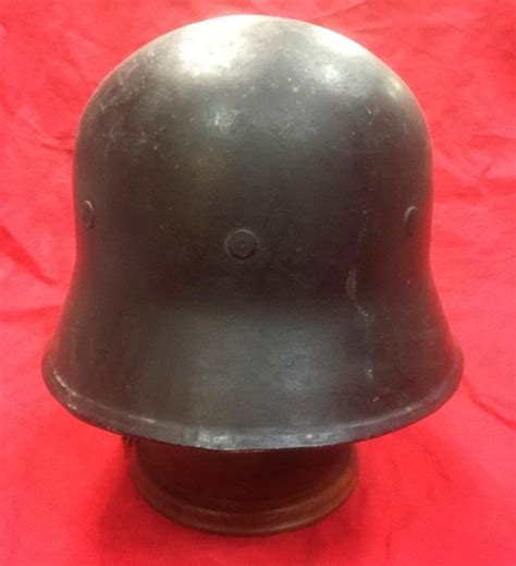 Ww2 German Austrian M17 Polizei Helmet