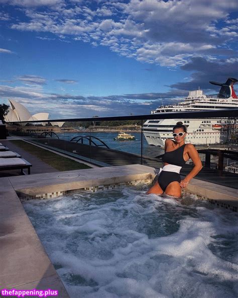 Laura Wontorra LauraWontorra Nude OnlyFans Photo The Fappening Plus