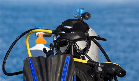 Best Scuba Diving Accessories for Enjoyable Dive 2025