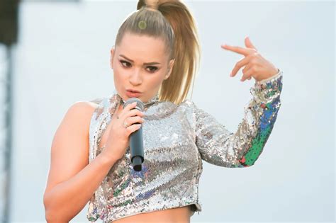 Ewelina Lisowska Na Wakacjach W Chorwacji Zdj Cia W Bikini Robi Furor Instagram Muzyka W