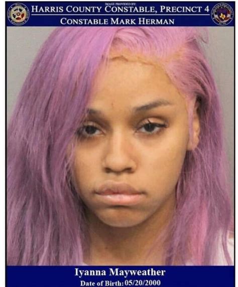 NBA Youngboy's Girlfriend Iyanna Mayweather's Mugshot Goes Viral ...