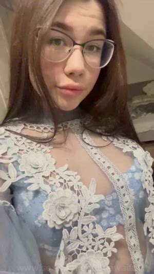 Littlewaifu I Have Something Special For You In My Bio 💗