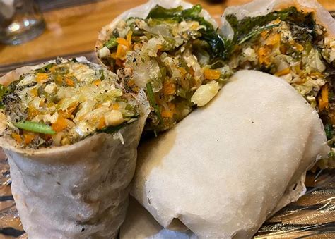 Where to Get the Best Fresh Chinese Lumpia in the Metro | Booky