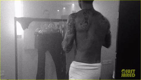 Adam Levine Hot Athletes Body Bare Ass Naked Male Celebrities