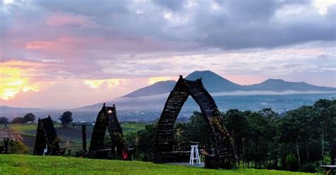 Cartens Hills Wawo Di Tomohon Atourin