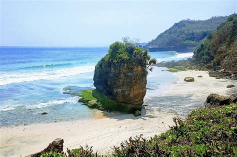 🏖 7 Pantai Terindah Di Tulungagung Yang Lagi Hits