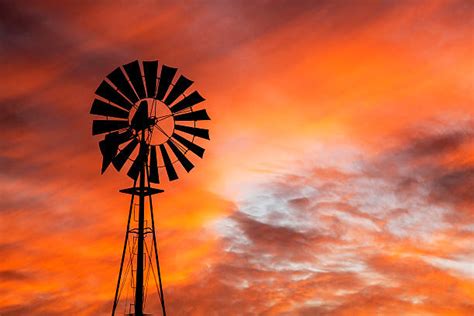 Sunset Windmill Texas Stock Photos Pictures And Royalty Free Images Istock
