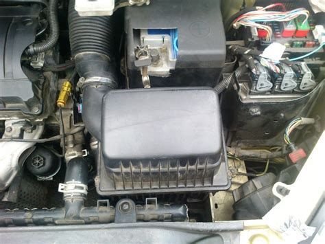 Часть 1. Протечка рабочего цилиндра сцепления, замена крепления трубки ...