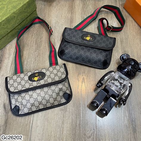 Túi đen chéo nam Gc hình hot hit Túi đeo chéo nam Lv Túi đeo chéo nam gc quai xanh BigBuy360