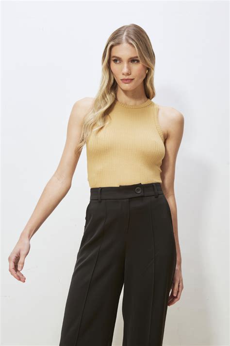 Regata Canelada Nude Feminina