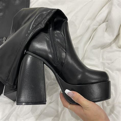 Naked Wolfe Dupes Basically The Naked Wolfe Depop