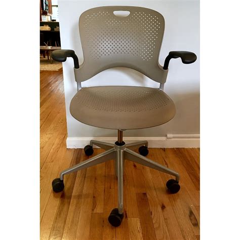 Herman Miller Conference Table W 10 Chairs Aptdeco