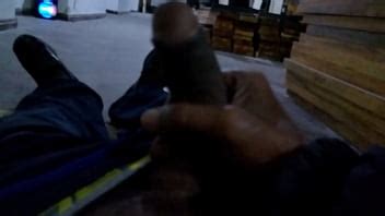 Luiz Em Uma De Leve No Servi O Xvideos