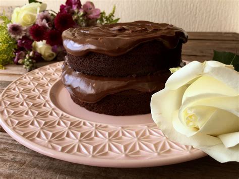 Naked Cake De Brigadeiro