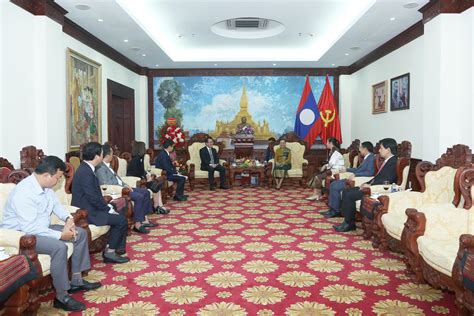 Thứ Trưởng Trần Quốc Phương Chúc Mừng Quốc Khánh Nước Chdcnd Lào
