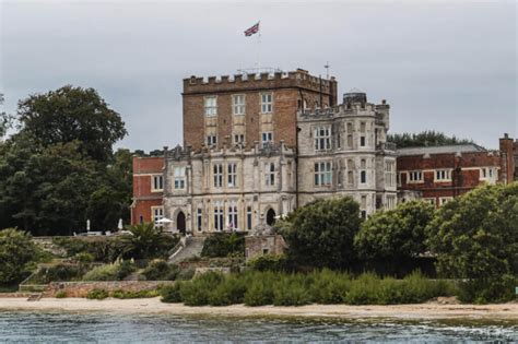 17 Unique And Fun Things To Do In Poole England
