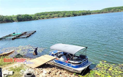 Hồ Suối Giai vẻ đẹp hoang sơ Binh Phuoc Tin tuc Binh Phuoc Tin