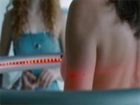 Naked Carla Signoris In Maschi Contro Femmine