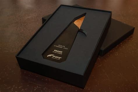 Premiação Dealer Standards FPT Brasif Máquinas foi o único dealer da América Latina a