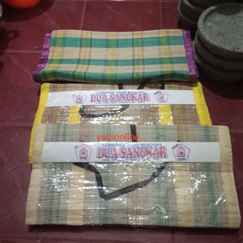 tiker lantai berkualitas teker daun jerami ukuran   png