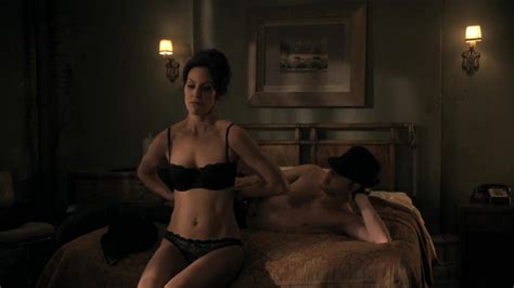 Nude Video Celebs Annabeth Gish Sexy FlashForward S E