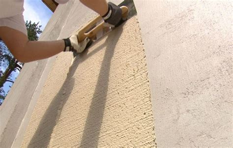 Эластичная штукатурка: для фасадов, внутренних работ